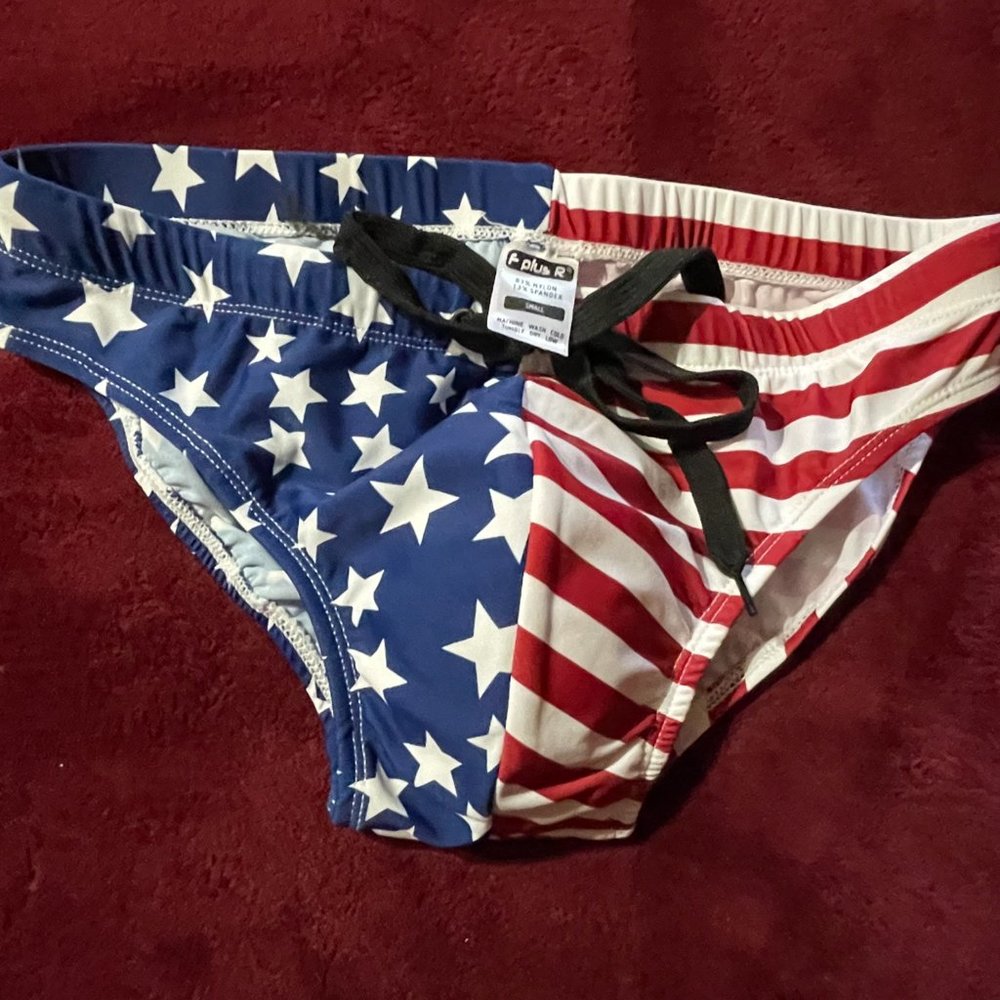 F plus R Mens USA Flag Stars Low Rise Swimwear Bikini Briefs Beach Swimsuit
